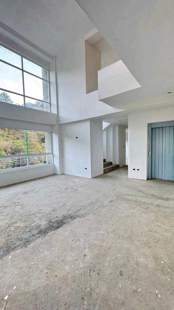 Venta PH Duplex obra gris Solar del Hatillo Kc