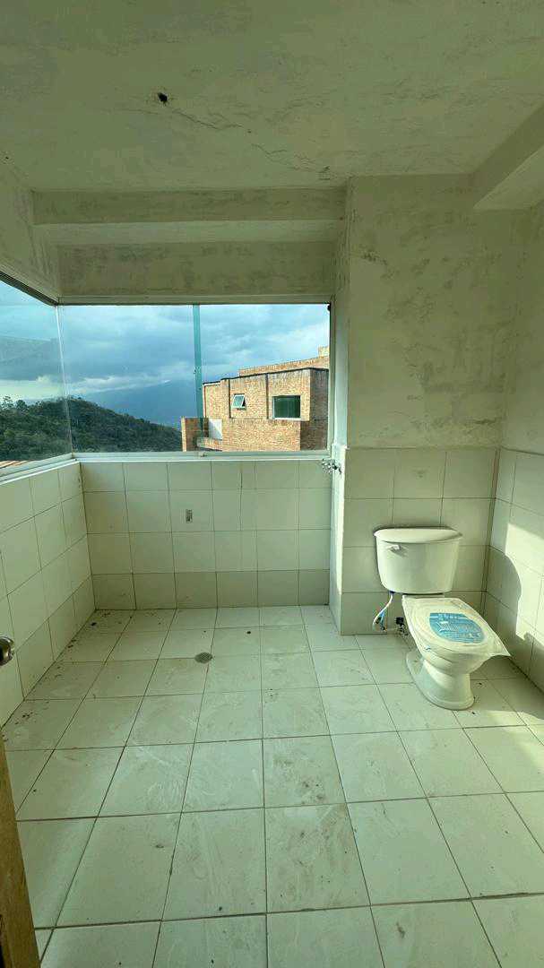 Venta PH Duplex obra gris Solar del Hatillo Kc