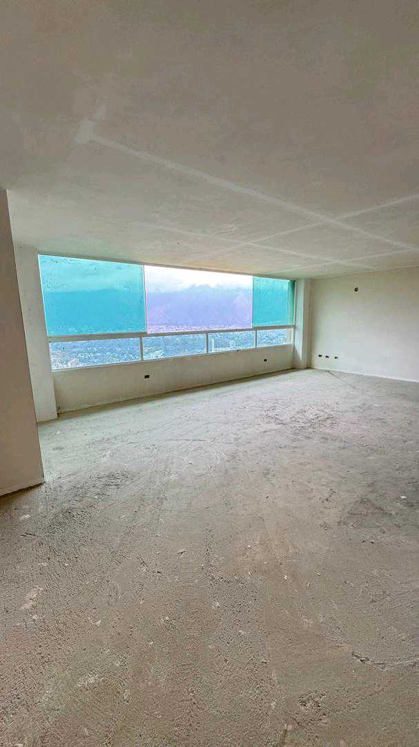 Venta PH obra gris Solar del Hatillo KC