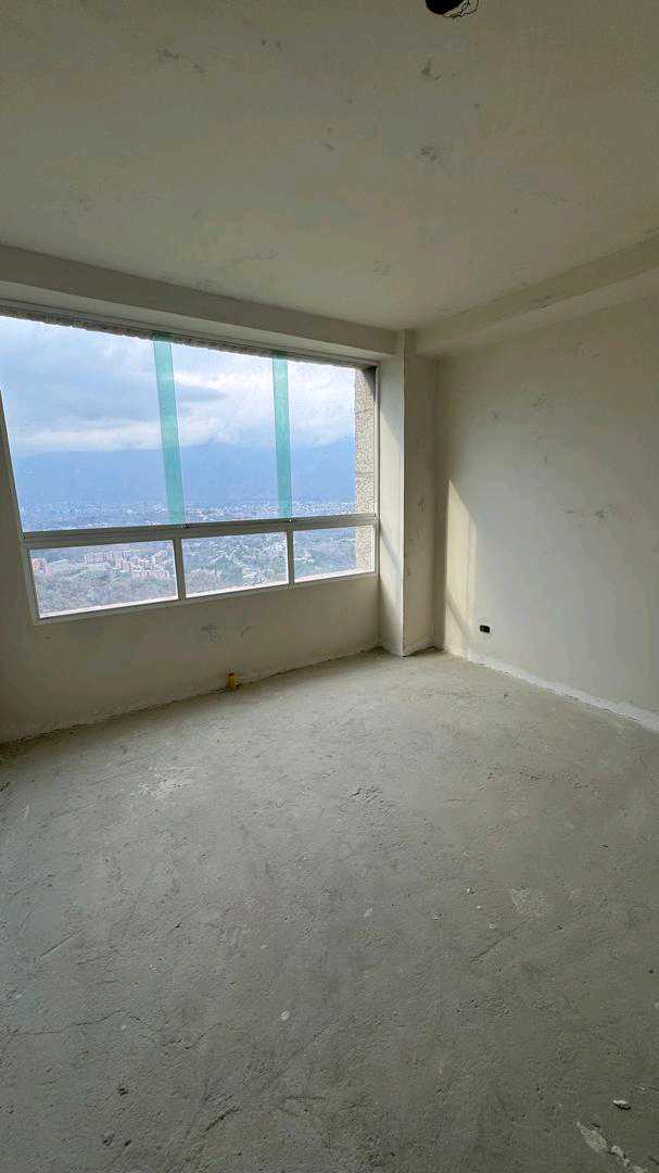 Venta PH obra gris Solar del Hatillo KC