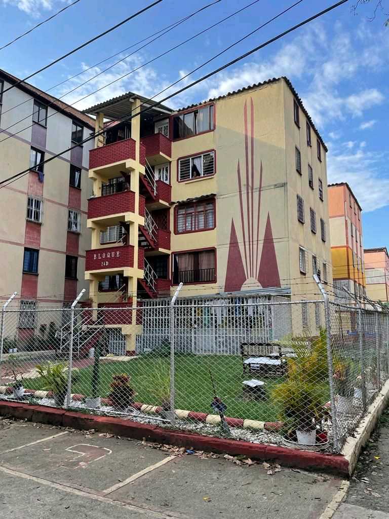 VENTA-APARTAMENTO 60MT2-CHIMINANGOS- 4P.S/A-BAHIA DE PARQUEO
