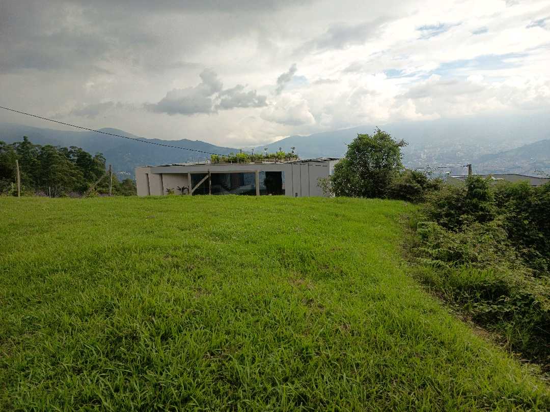 Vental Lote Con Vista Los balsos El Poblado Medellín