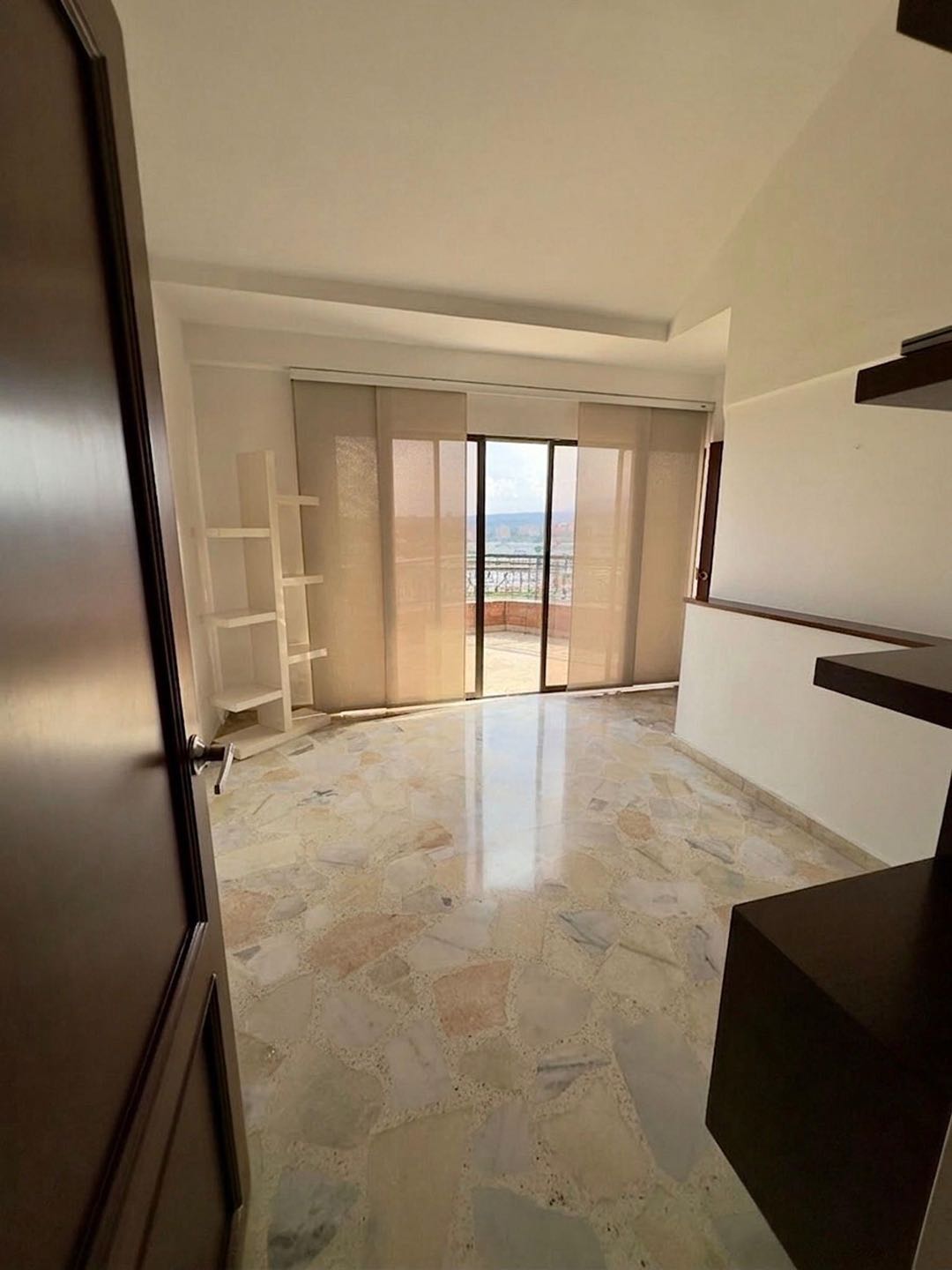 VENTO PENTHOUSE EN QUINTAS DE DON SIMÓN 168m2