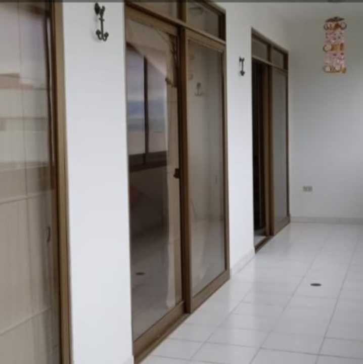 Gallery 2