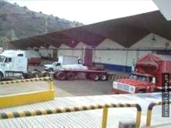 GUSTAVO A. MADERO BODEGA - 2
