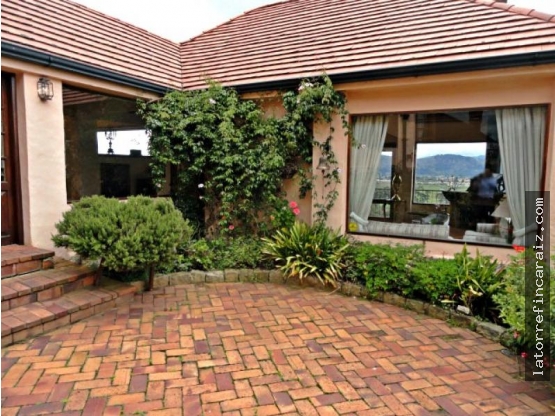 Venta de Casa en Bosques de la Morea