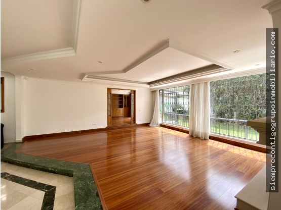 Casa en venta en Santa Barbara Alta, Bogotá, 390 m² · foto 24 de 24