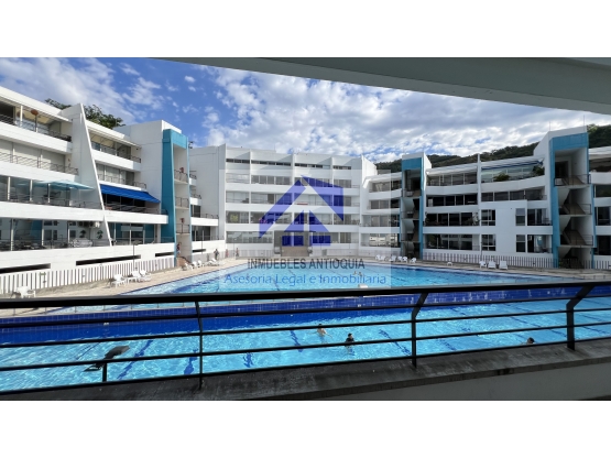 Apartaestudio amoblado 4 piscinas jacuzzi turco