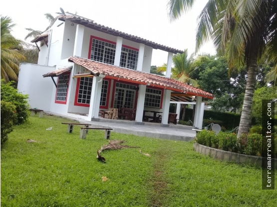 VENTA DE CABAÑA CERCA AL MAR - EL PORVENIR - 4