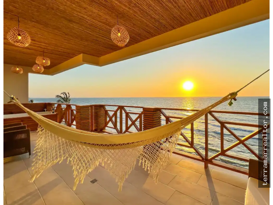 VENTA DE APARTAMENTOS SOBRE PLANOS FRENTE AL MAR EN TOLU