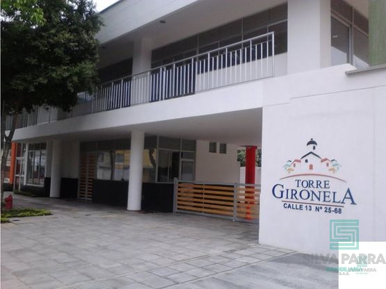 APARTAMENTO TORRE GIRONELA P7