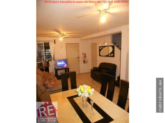 Casa en Renta Balcones de Santa Rosa Apodaca RE Brokers Inmobiliaria Casa en Renta Balcones de Santa Rosa Apodaca RE Brokers Inmobiliaria