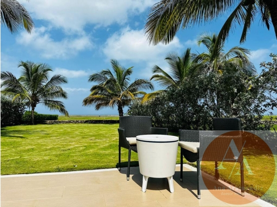 VENTA DE CASA CON PISCINA Y SALIDA DIRECTA A LA PLAYA EN CARTAGENA — foto 4