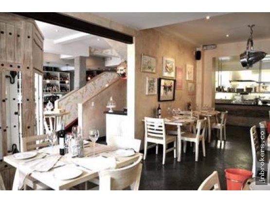 Casa en venta en Chapinero Alto, Bogotá, 450 m² · foto 13 de 13