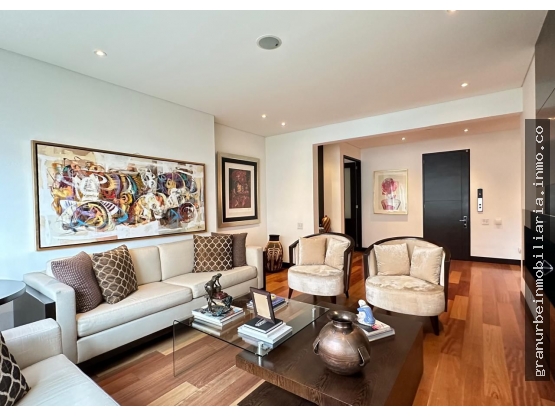 Apartamento de 4 alcobas en venta en Los Rosales, Bogotá, 300 m² · foto 20 de 20