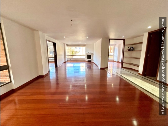 Apartamento de 3 alcobas en venta en Santa Bárbara, Bogotá, 230 m² · foto 22 de 22