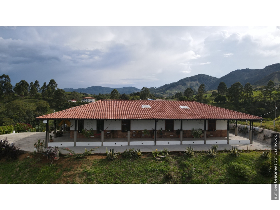 VENTA DE FINCA EN JERICO SUROESTE ANTIOQUEÑO
