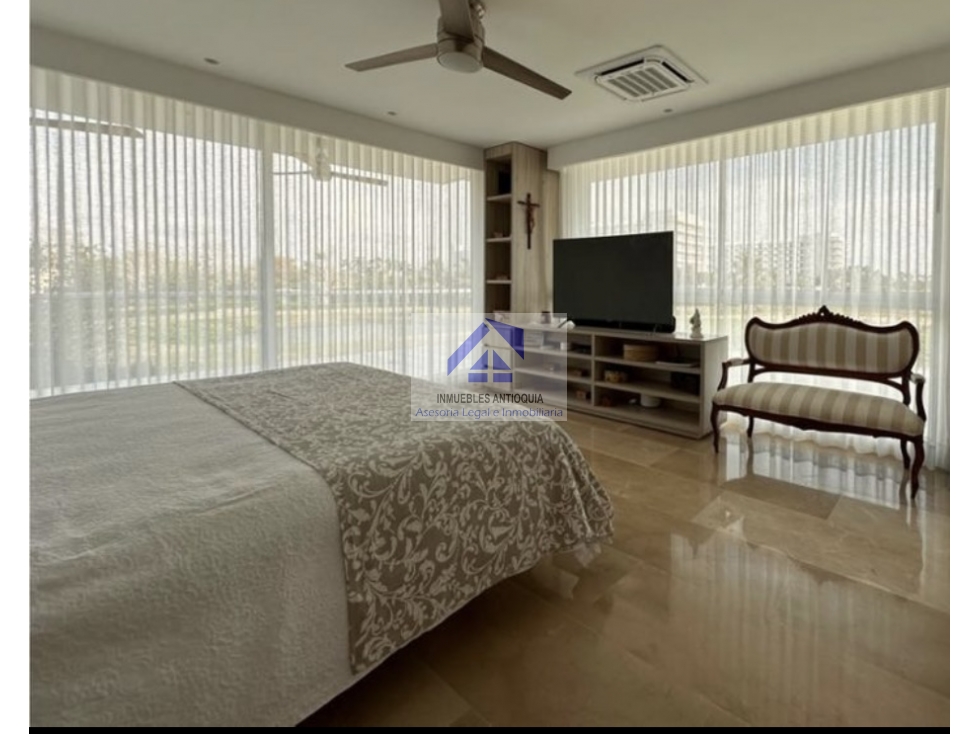 Apartamento en condominio exclusivo con terraza y jacuzzi foto 12