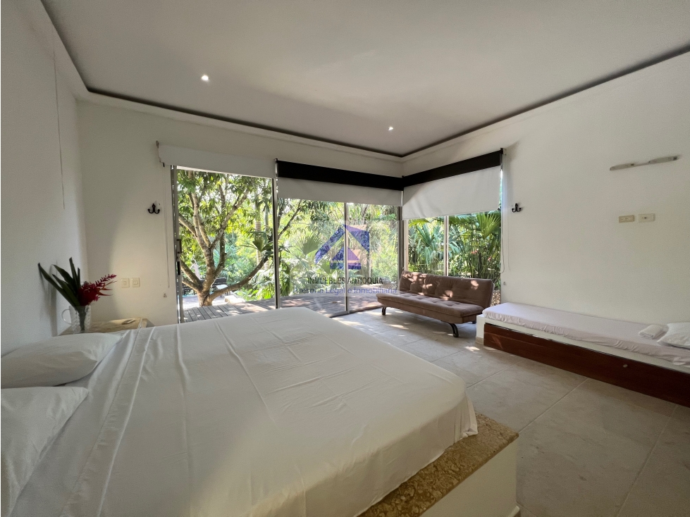 Casa de Lujo independiente piscina privada reserva natural venta renta foto 9
