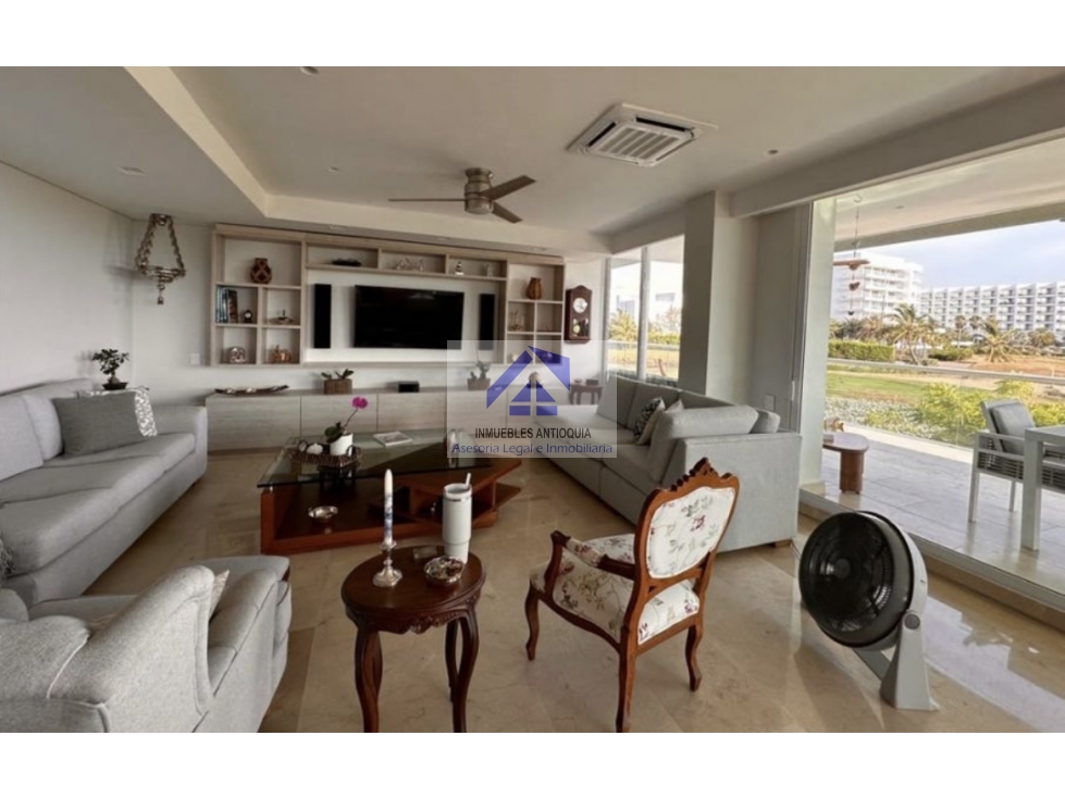 Apartamento en condominio exclusivo con terraza y jacuzzi foto 14