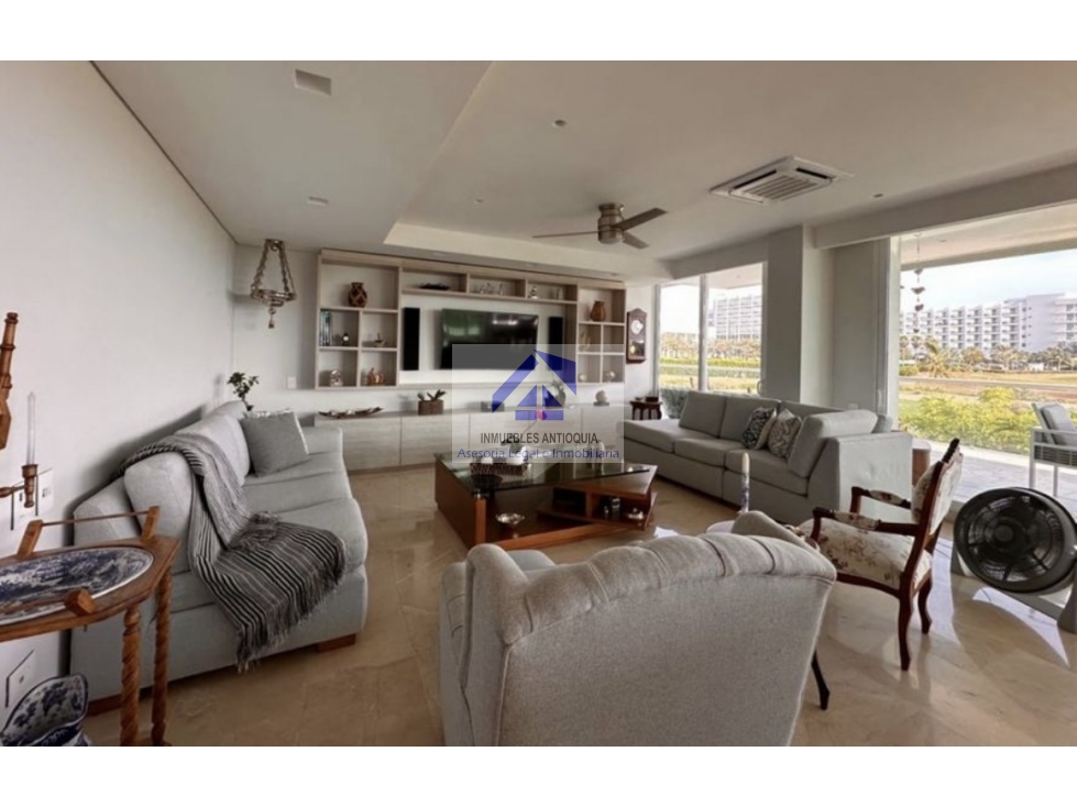 Apartamento en condominio exclusivo con terraza y jacuzzi foto 16