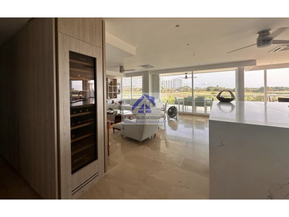Apartamento en condominio exclusivo con terraza y jacuzzi foto 23
