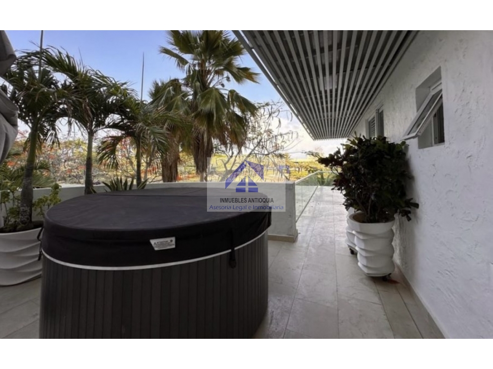 Apartamento en condominio exclusivo con terraza y jacuzzi foto 24