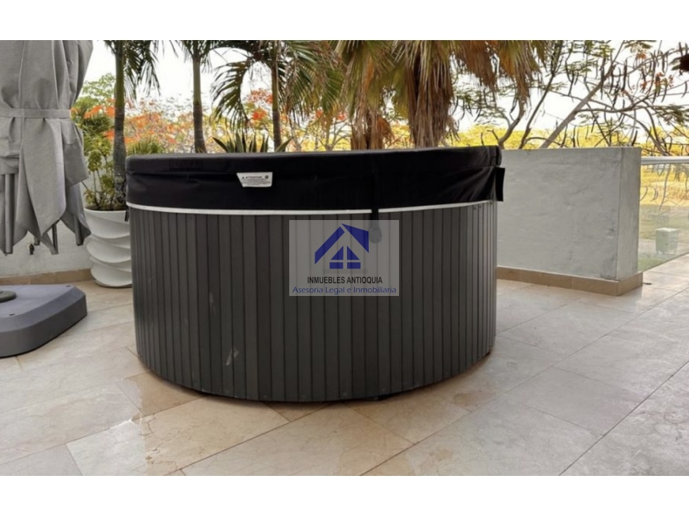 Apartamento en condominio exclusivo con terraza y jacuzzi foto 26