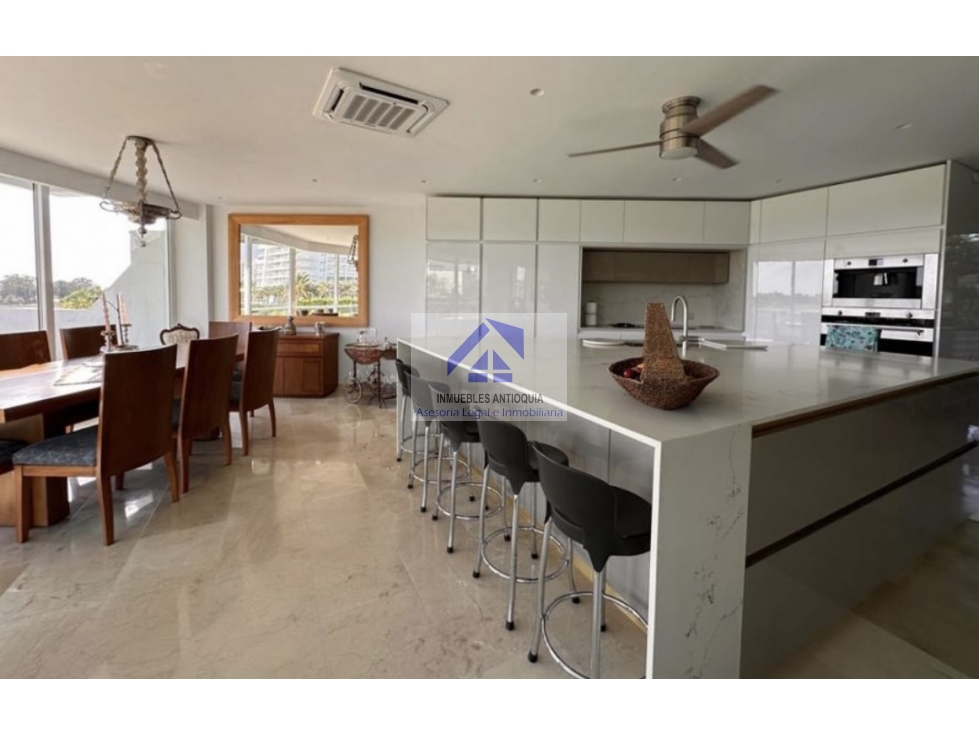 Apartamento en condominio exclusivo con terraza y jacuzzi foto 5