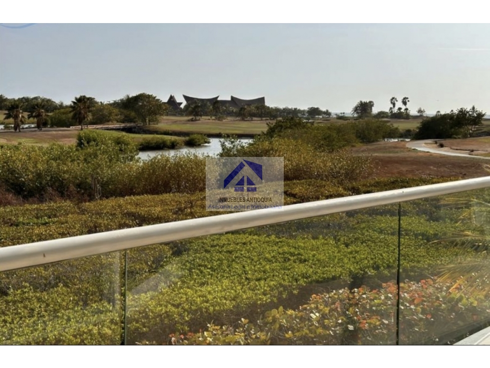 Apartamento en condominio exclusivo con terraza y jacuzzi foto 6