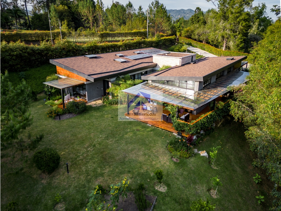 Casa moderna parcelación de lujo diseño único alta valorización