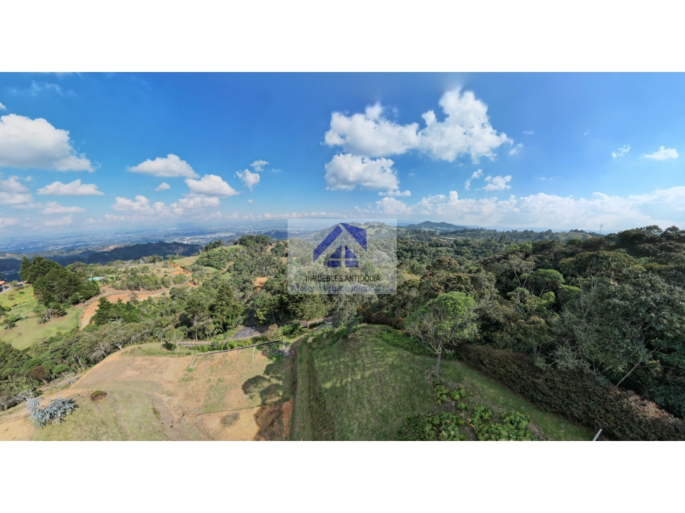 Lote Variante Aeropuerto Alto Palmas en exclusivo Conjunto Campestre