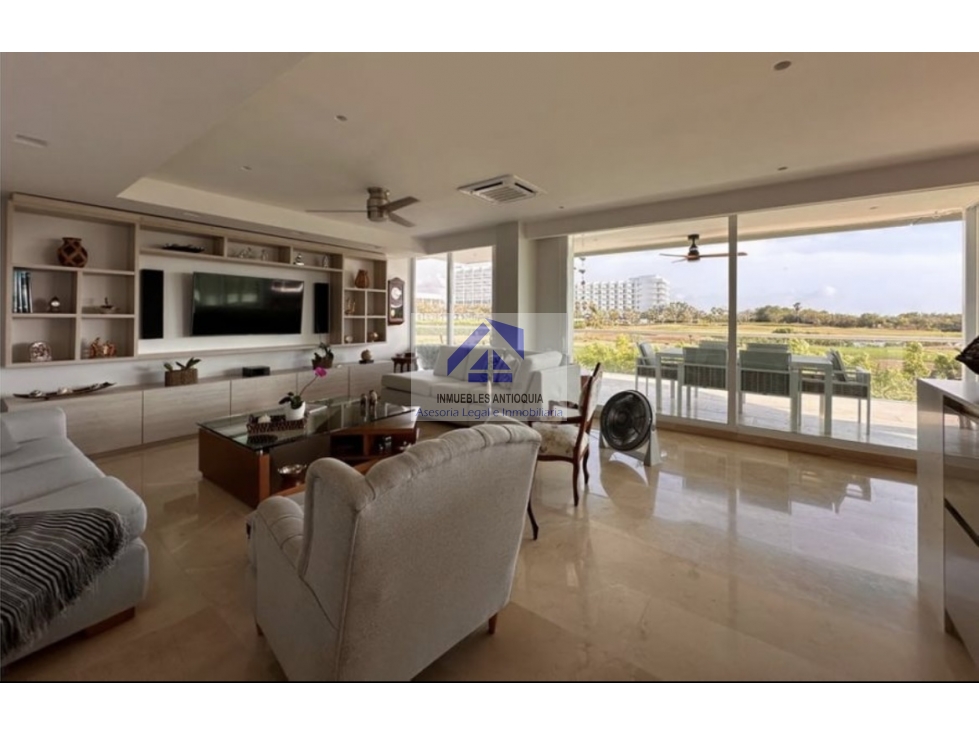 Apartamento en condominio exclusivo con terraza y jacuzzi foto 9