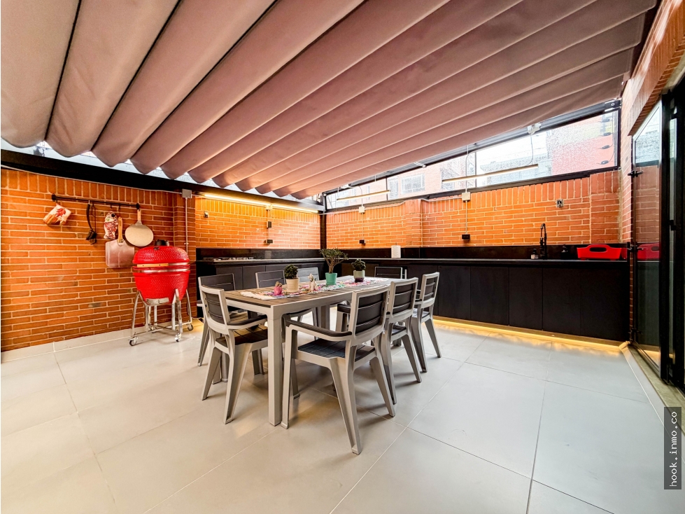Vendo/arriendo apto con terraza privada y remodelado en Chicó Navarra