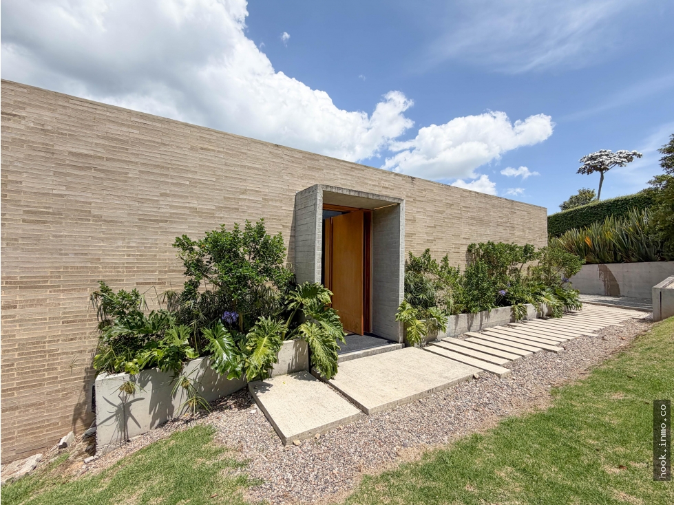 Venta casa diseño Axxis en La calera