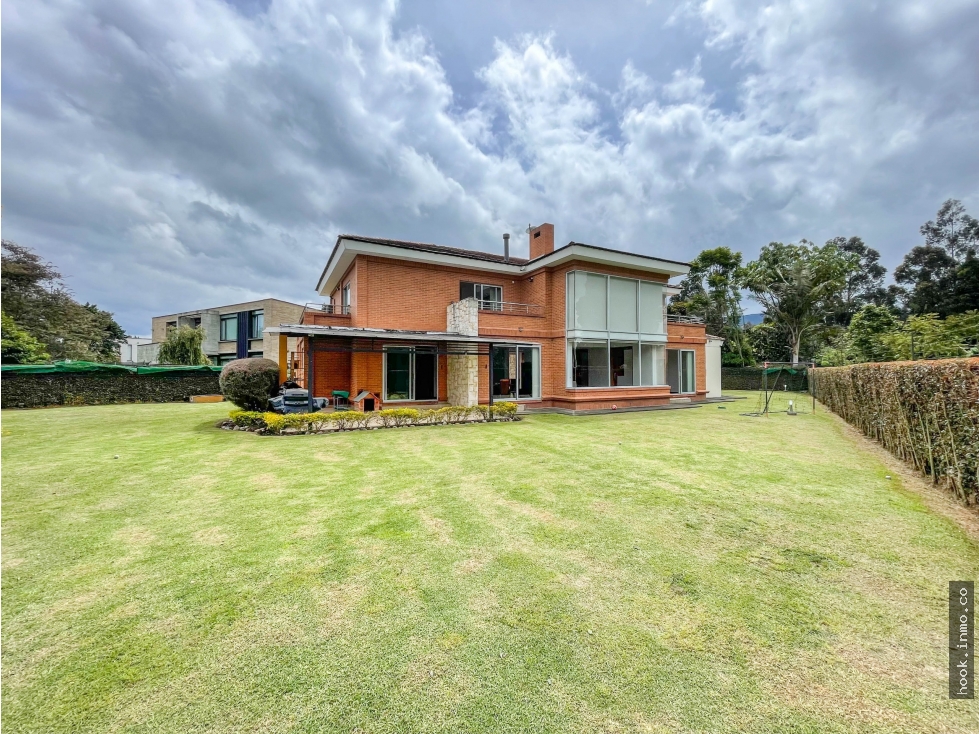 Espectacular casa campestre para venta en guaymaral