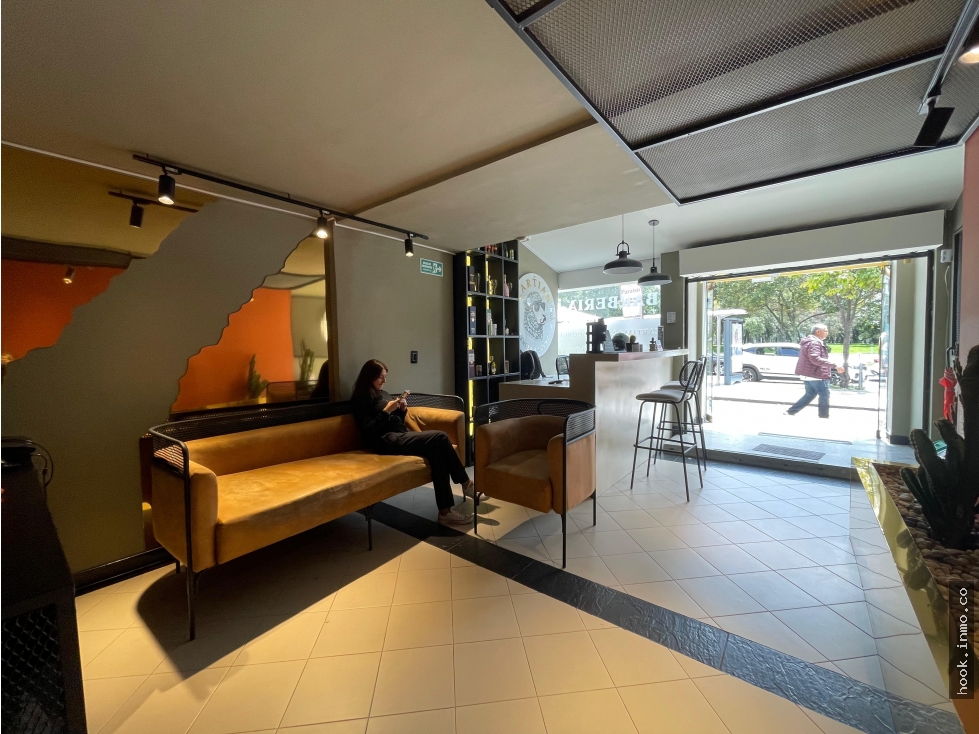 Arriendo Local Comercial 99 m2 Santa Paula