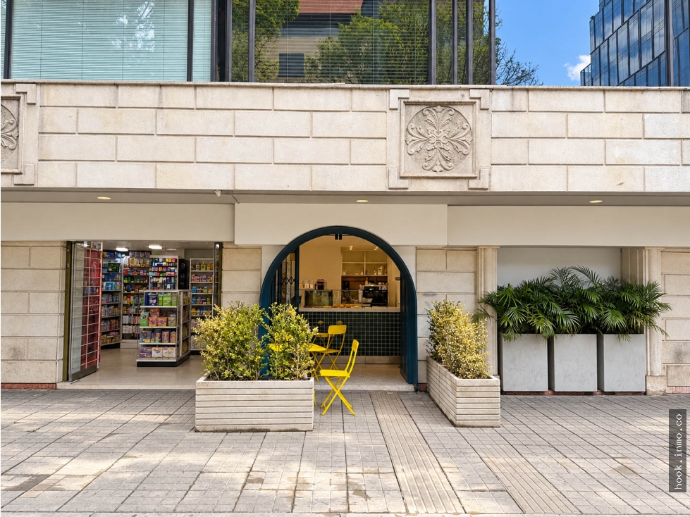 Local para arriendo en chico 93 con 11