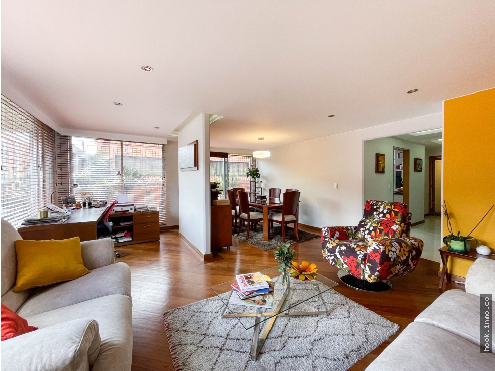 Apartamento con terraza para venta en Chico Navarra