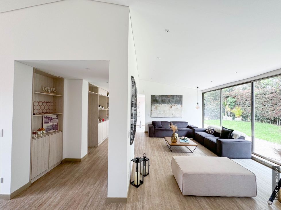 Linda casa para venta en San Jose de Bavaria