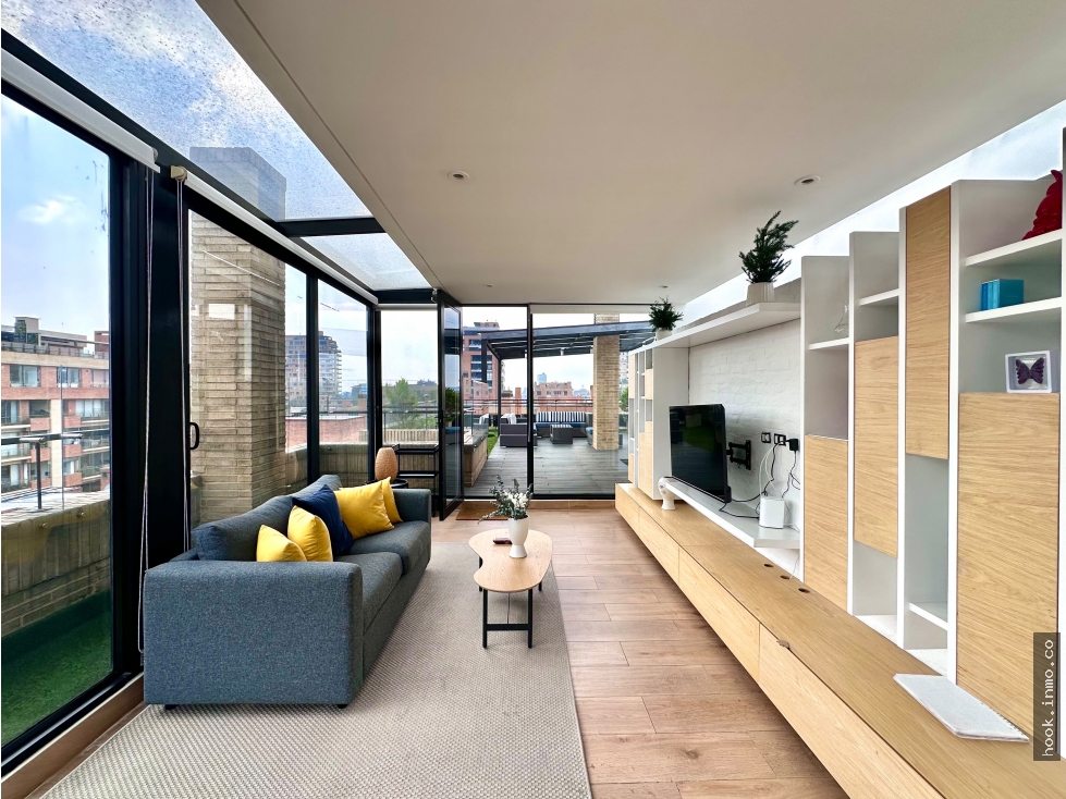 venta y arriendo PH triplex en Chico reservado