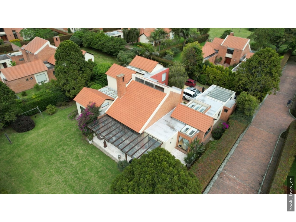 Espectacular casa para venta en Guaymaral conjunto san sebastian