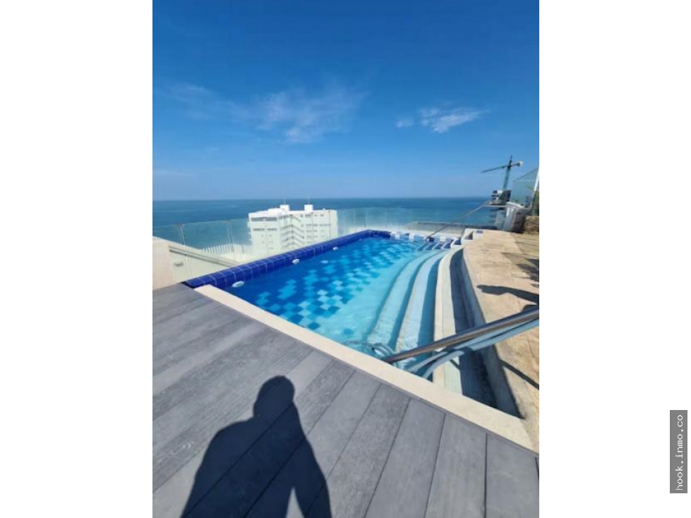 Venta apto amoblado en Santa Marta, Playa Salguero