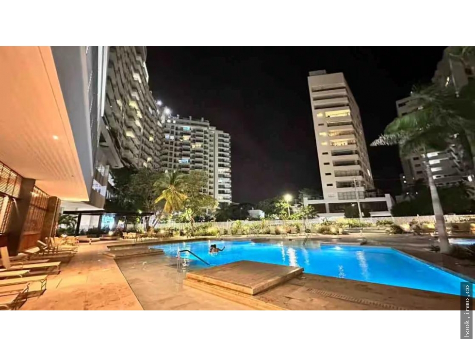 Venta apto amoblado en Santa Marta, Playa Salguero