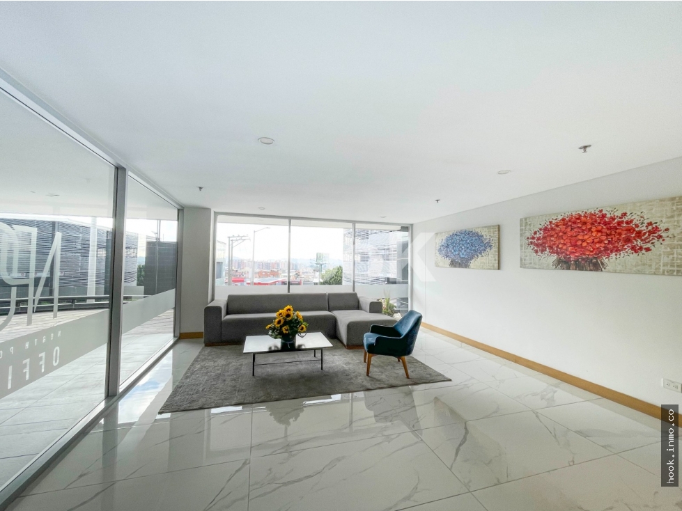 VENDEMOS Y/O ARRENDAMOS MODERNA OFICINA – NORTH POINT