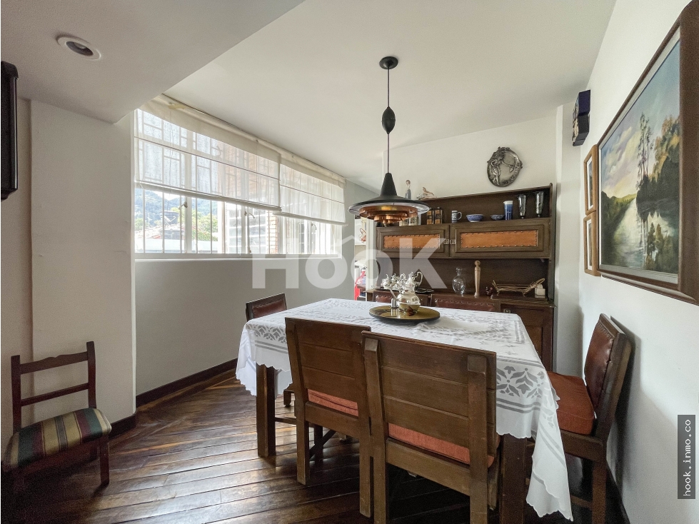 Venta o arriendo de casa de conservación en Quinta Camacho