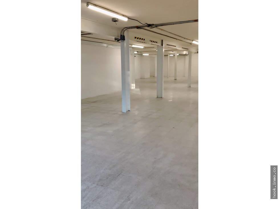 Arriendo Local 260 mtrs Santa Paula