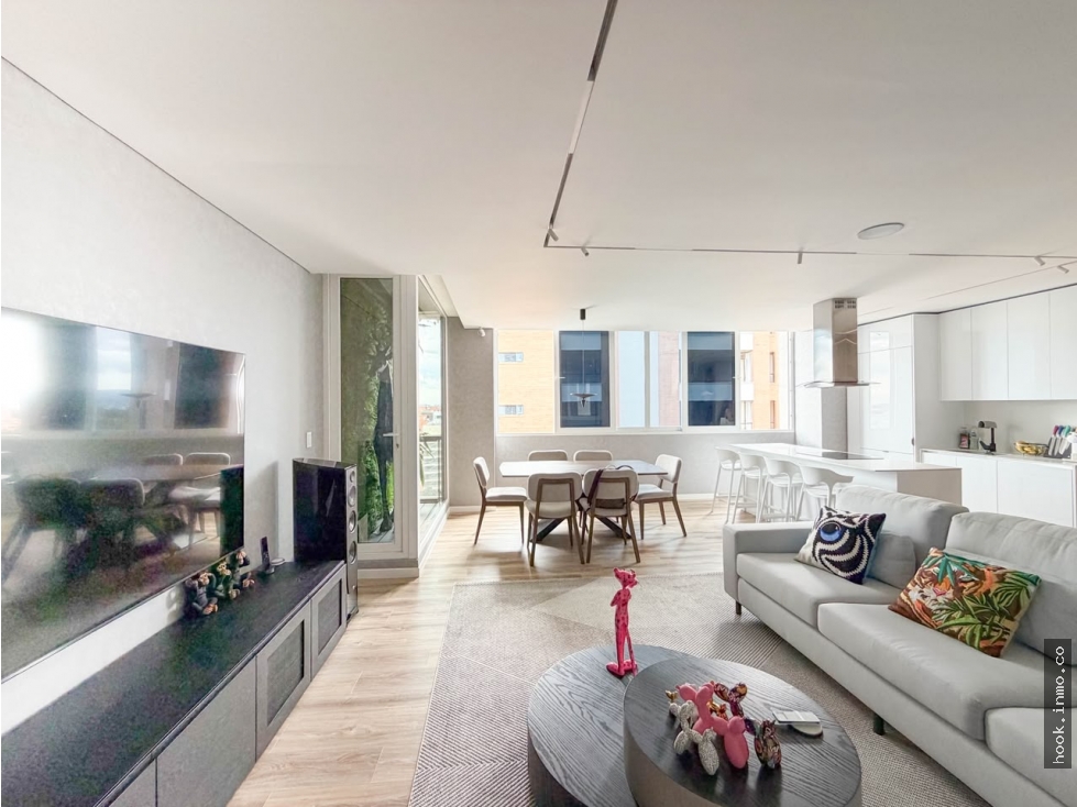 Arriendo apto esquinero 127 m² Santa Bárbara Oriental