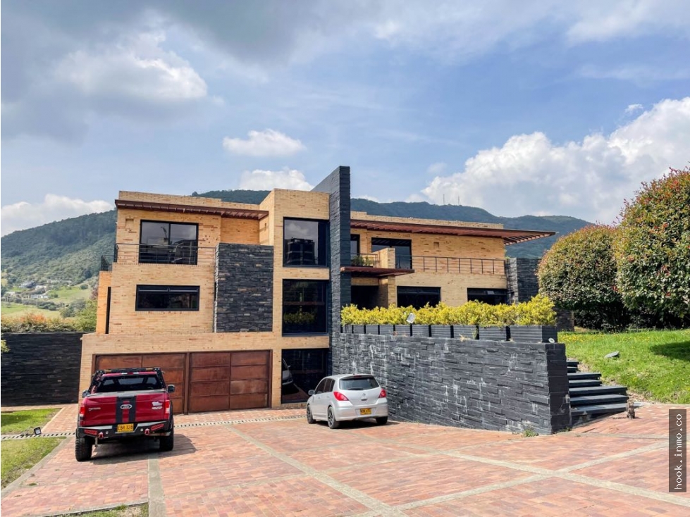 Casa en La Calera en Venta