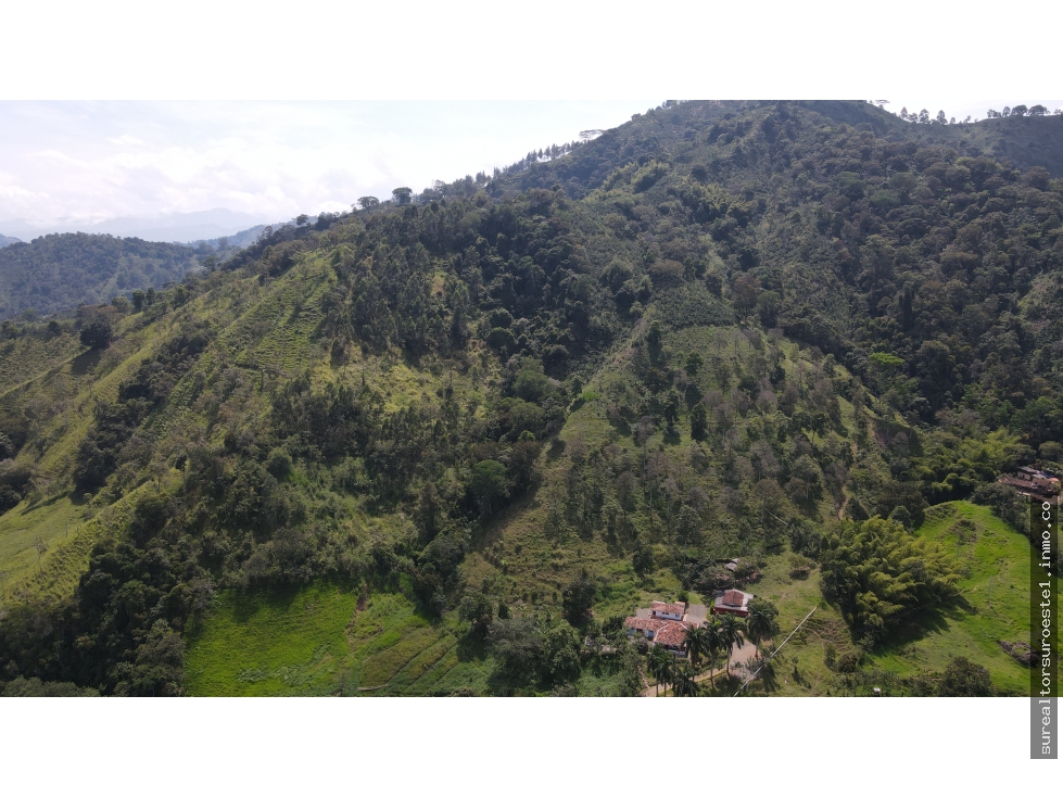 VENTA DE FINCA EN CIUDAD BOLIVAR